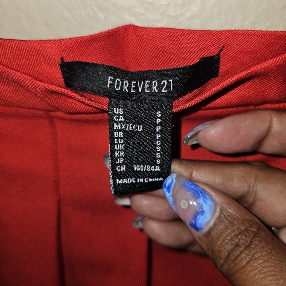 Red Pleated Skirt with White Stripes - Picture 4 of 10